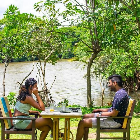 Lost & Found Hostel Weligama Luaran gambar