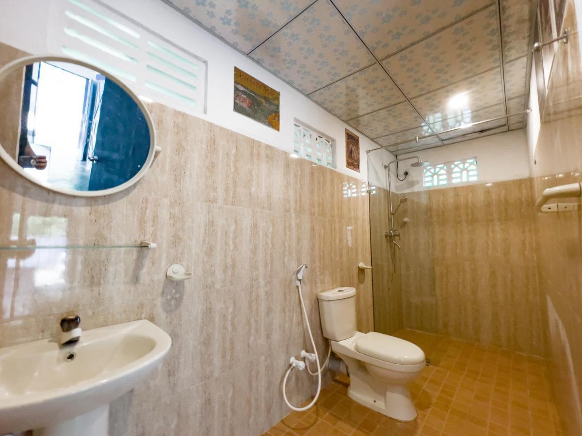 Lost & Found Hostel Weligama Luaran gambar
