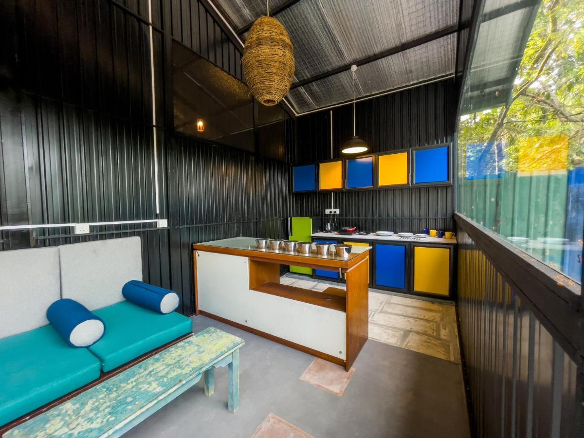 Lost & Found Hostel Weligama Luaran gambar